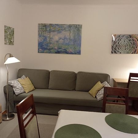 Zsuzsa Apartman Budapest Exterior foto