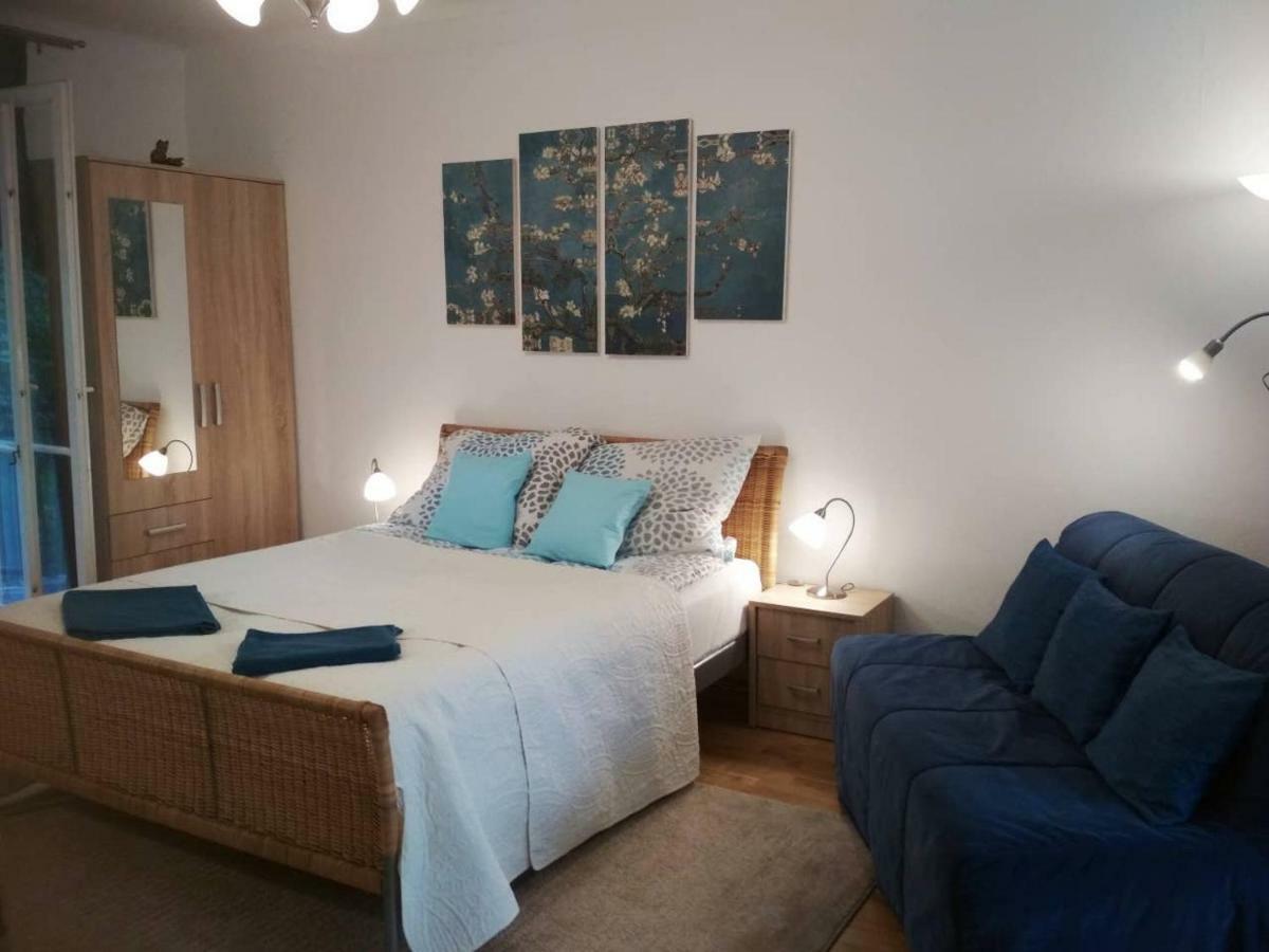 Zsuzsa Apartman Budapest Exterior foto