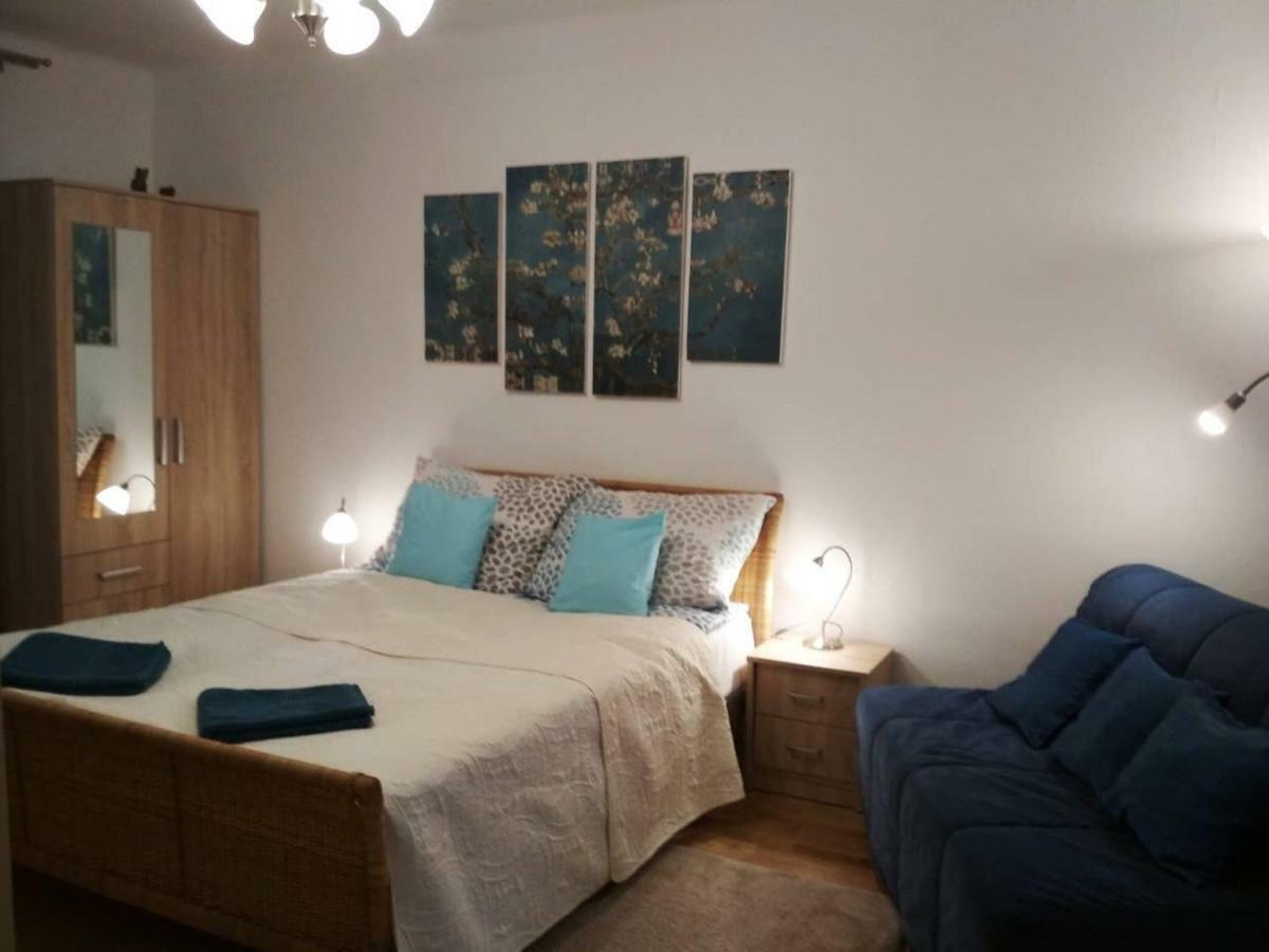 Zsuzsa Apartman Budapest Exterior foto